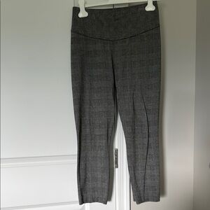 CAbi Gray Ankle Cropped Pants with Plaid Pattern